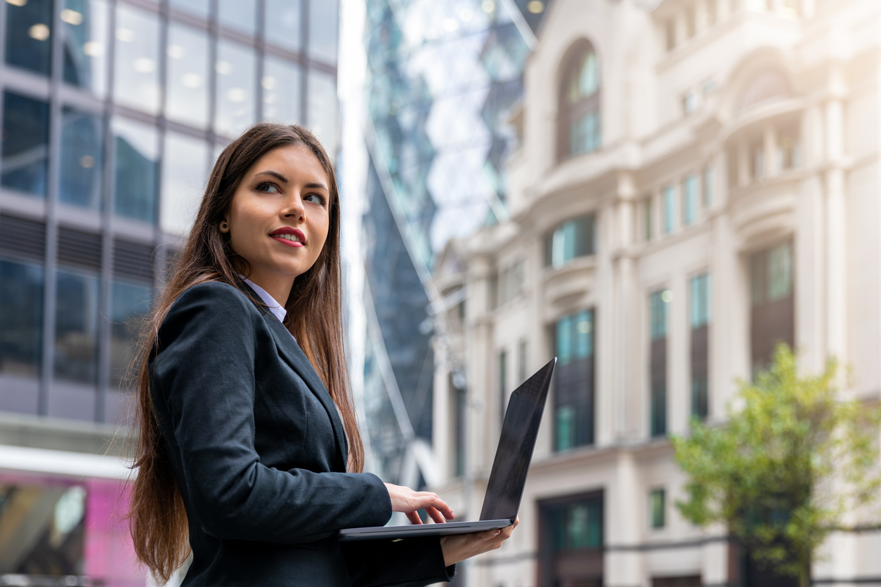 Job searching in London: how to stand out in a more cautious hiring market | Australasian Recruitment Company